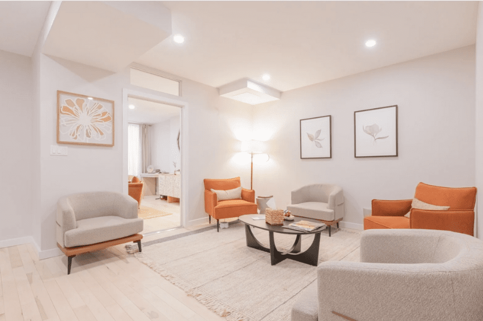 Brooklyn heights therapy office with cozy grey and orange chairs